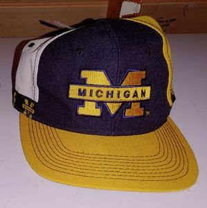 Vintage Michigan Wolverines snapback